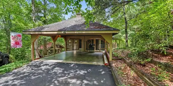 289 Doc Thomas Ridge Road