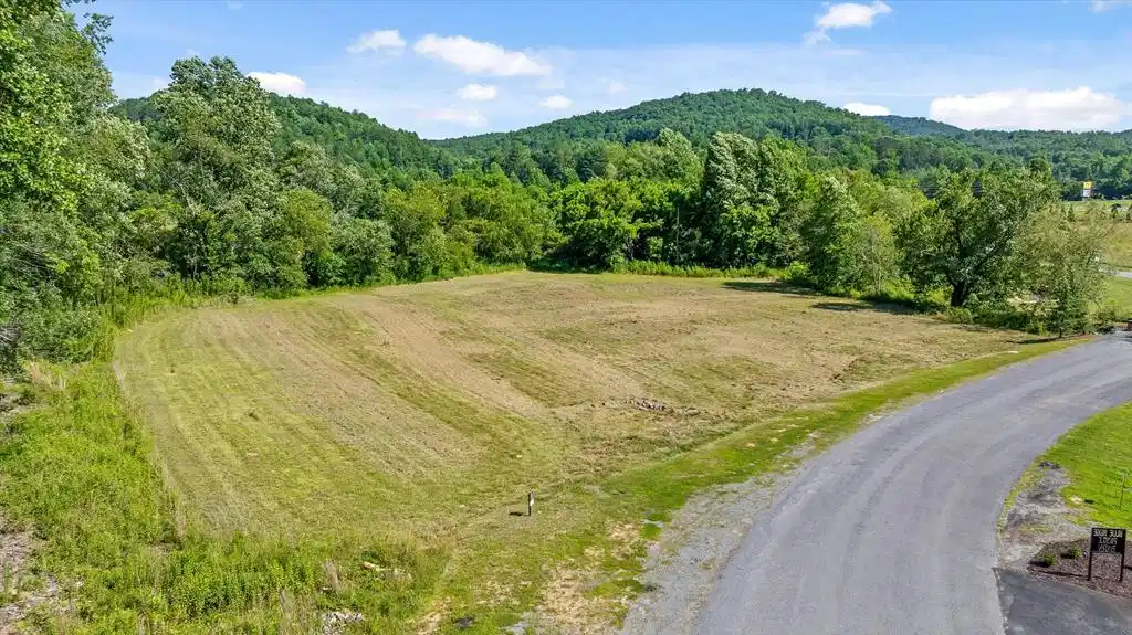 Image 1: Main View