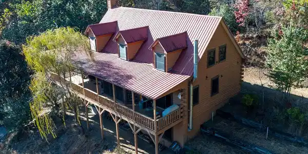 220 Lazy Canyon Lane