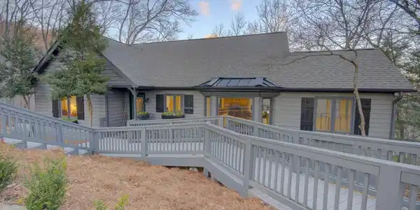 262 Columbine Drive