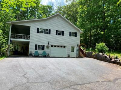 6364 Springwood Trail