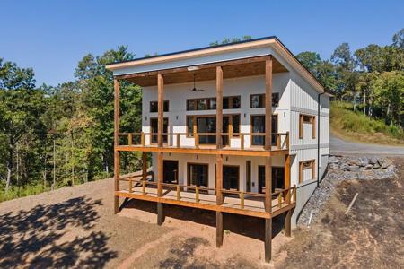 866 Mountain Laurel Ridge