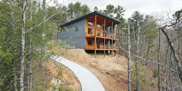 391 Crabapple Lane