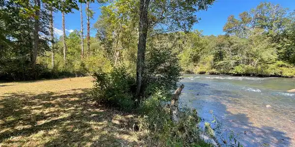 Lot 35 Hidden River