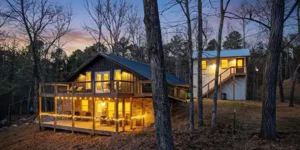 3160 Morrow Road