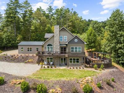 152 Cavender Trace