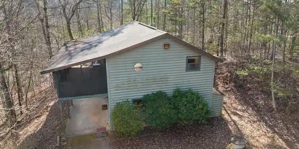 1140 Knollwood Road