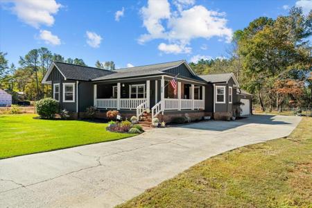 838 Wildwood Drive