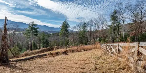 .83 AC Atkins Trail