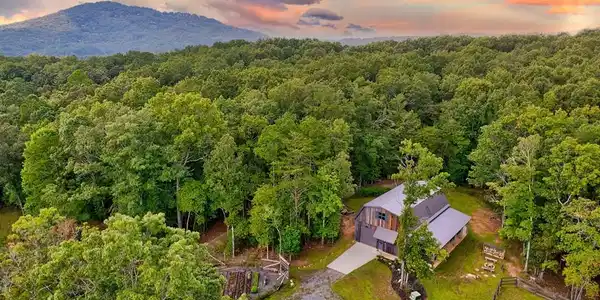 21 Ac Bear Hollow Drive