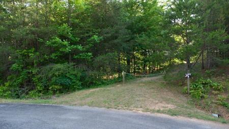 Lot 8 Robert Drive