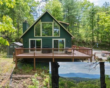 215 Warren Drive