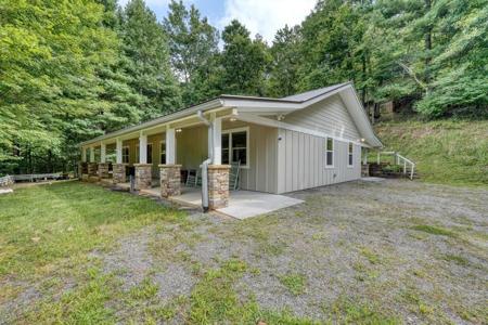 3984 Hickory Nut Road