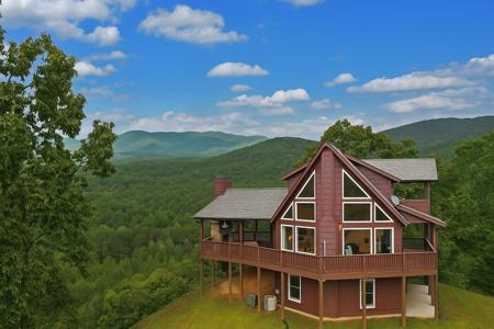 413 Laurel Hill Lane