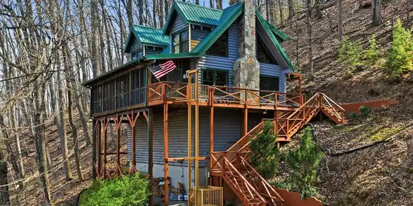 947 Skyview Drive
