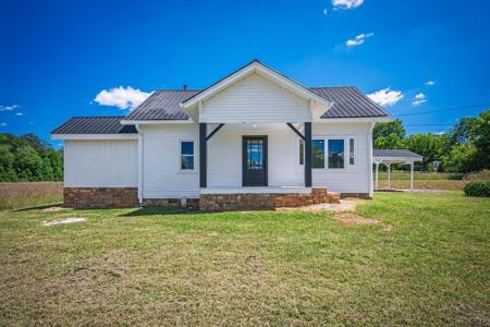 9340 Old Hwy 76