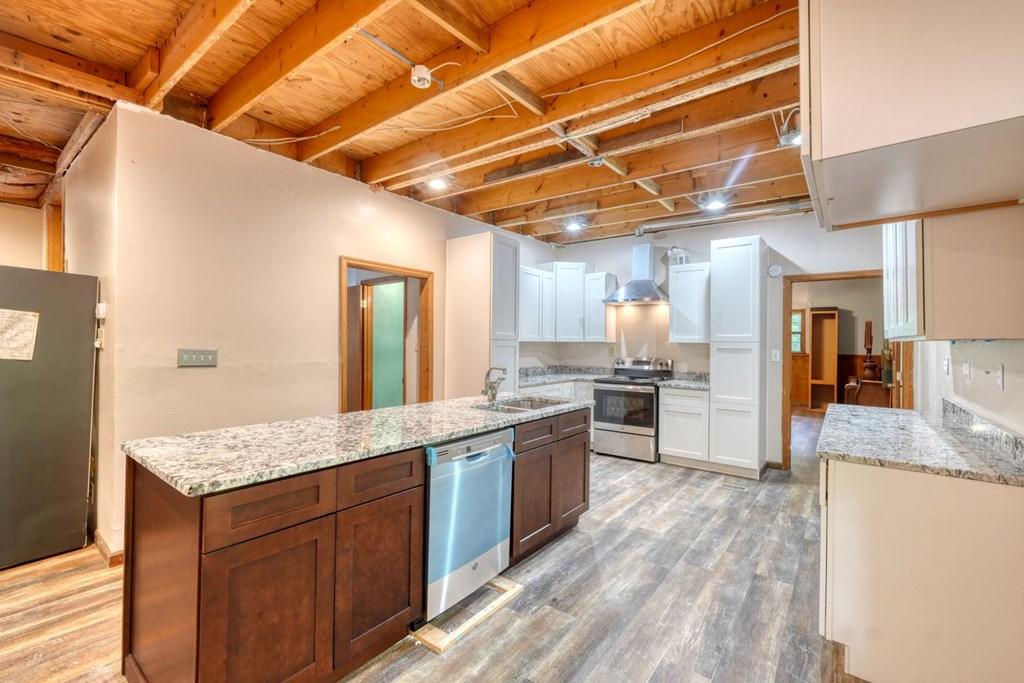 Image 3: New Kitchen Cabinets &  Appliances