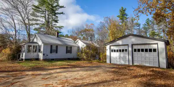 1252 Bearcamp Highway
