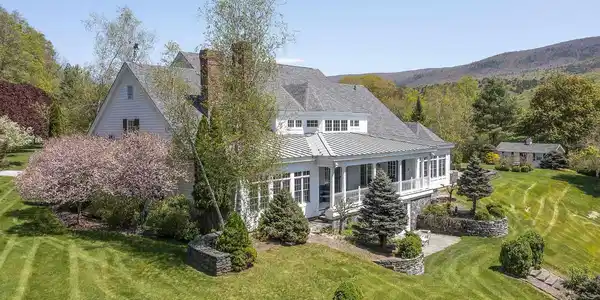384 Riverbend Drive