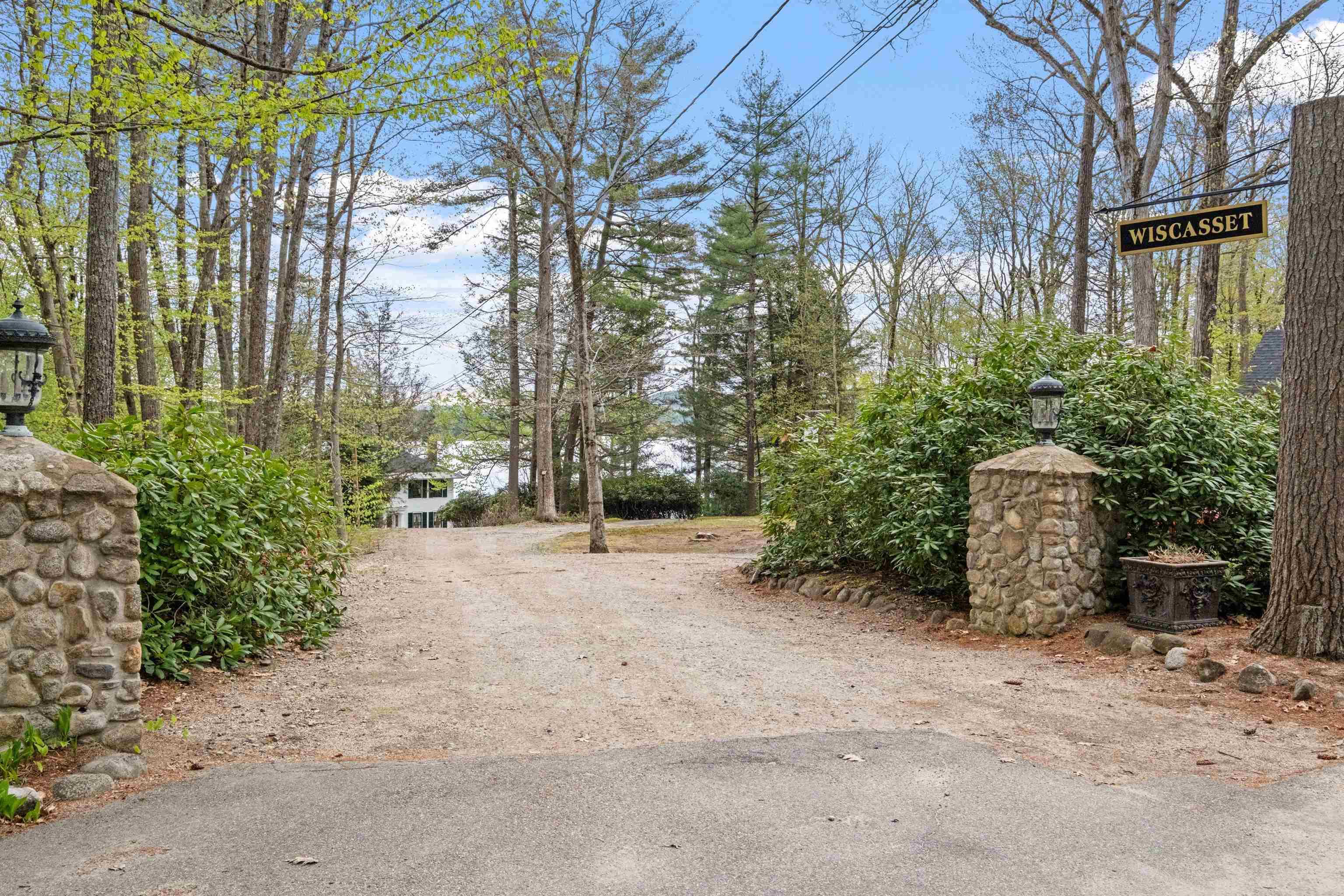 Image 2: Grand Entrance from Sewall Rd Image 2: Grand Entrance from Sewall Rd