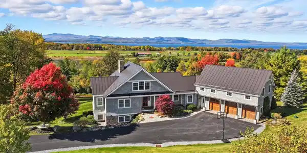 900 Crosswind Drive