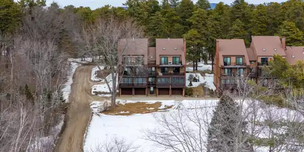 16 Pine Landing Road