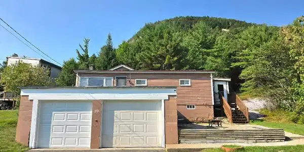 255 Wight Street