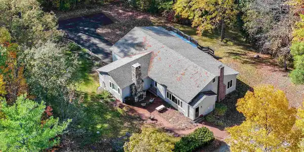 53 Lark Street
