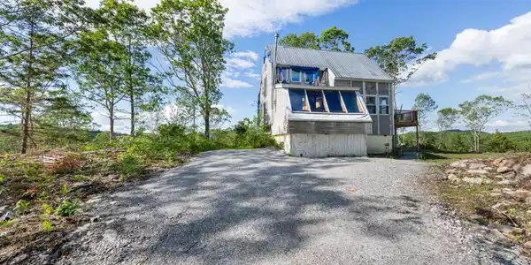 81 Disdam Road