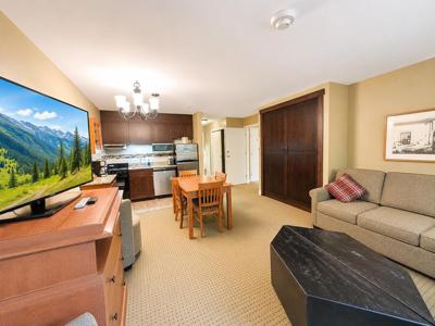 103/105, QTR 1 89 Grand Summit Way