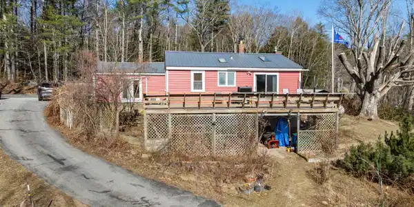 77 Holmes Road