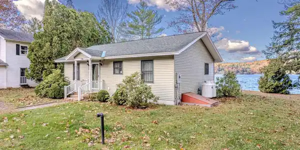 136 Cones Point Road