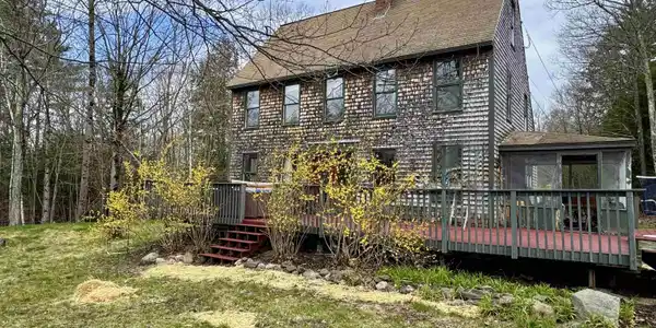 57 Summit Road