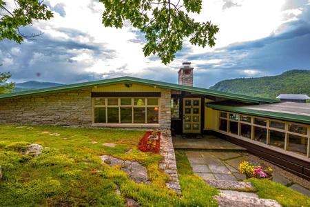 123 Pear Mountain Road