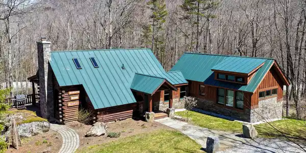 520 Barrows Towne Road