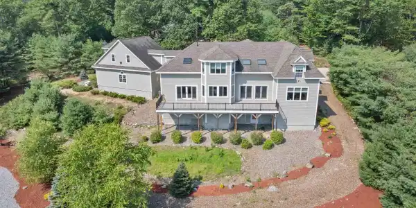 42 High Ridge Road