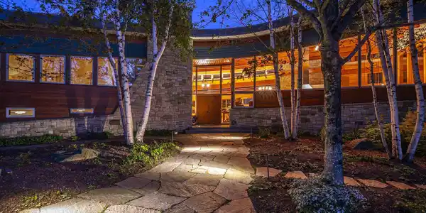 454 Mountain Road
