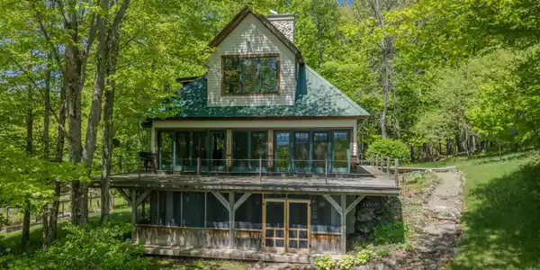 398 Plains Road