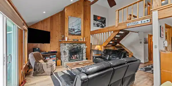 3 Mountainview Road