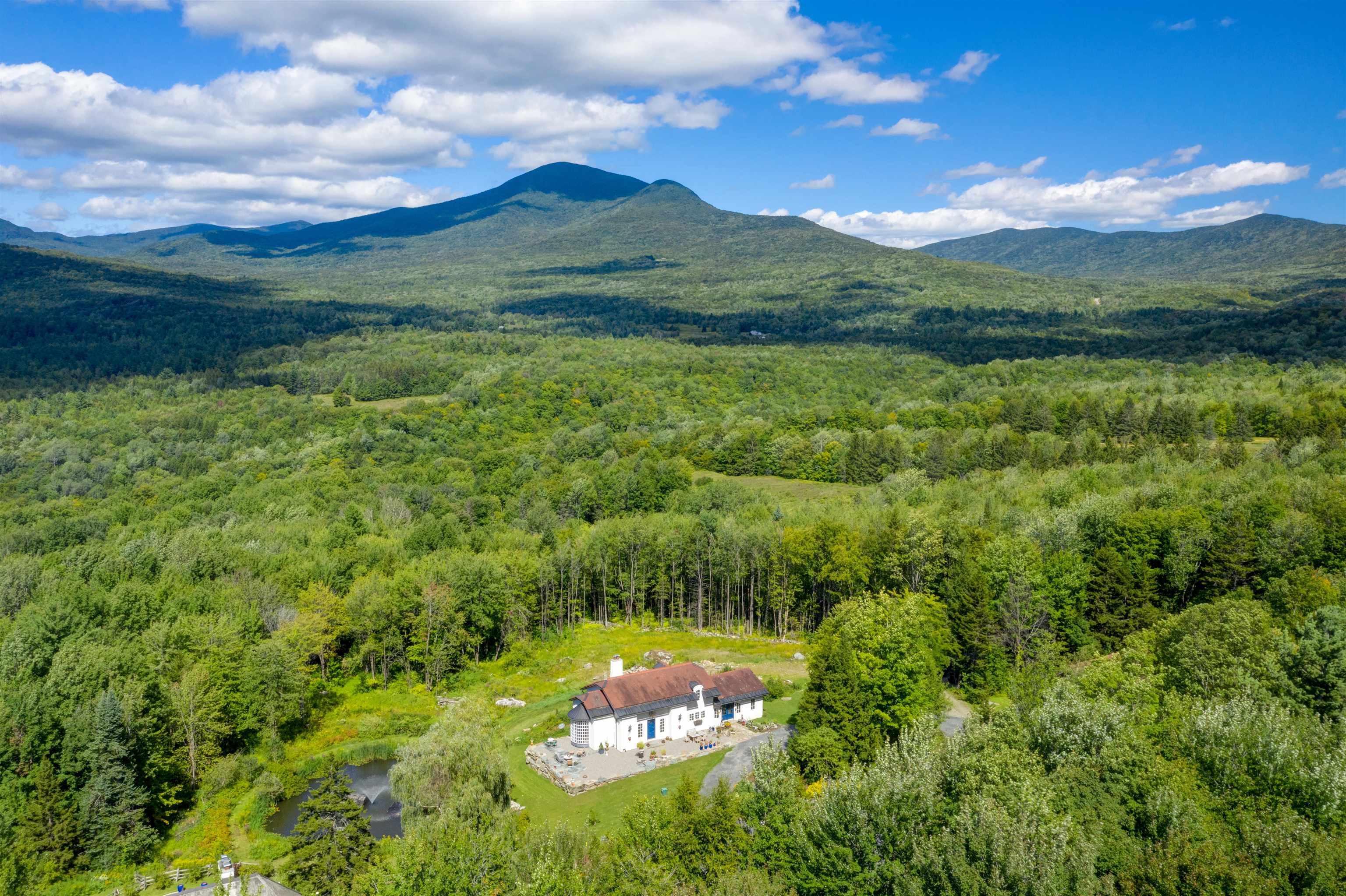 Image 1: Dream home!