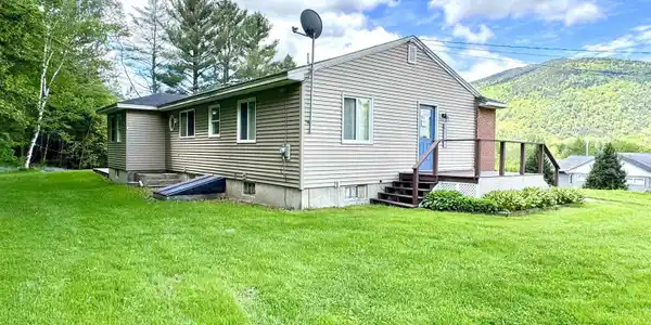 7 Sunset Drive
