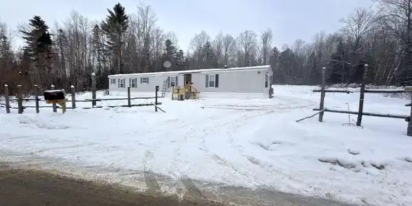 558 Lost Nation Road