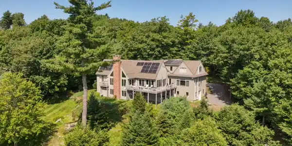 156 Browns Hill Road