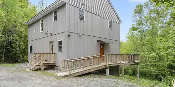 72 Back Farm Road