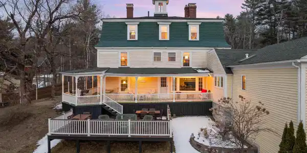 53 Parade Road
