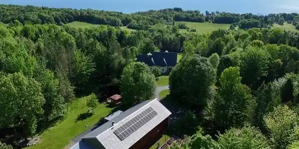 Image 4: Huge garage, solar power, gardens & views
