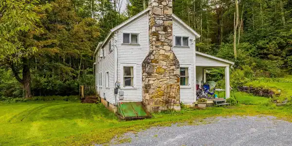 Image 3: 213 Route 30 House