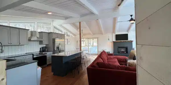 125 Mountain Drive