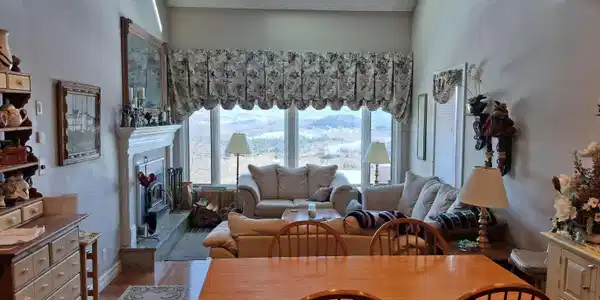 122 Upper Summit Road