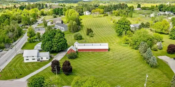 2 River Road